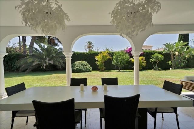 4 camera da letto Villa da affittare in El Paraiso, Estepona con piscina garage - 22.500 € (Rif: 9920621)