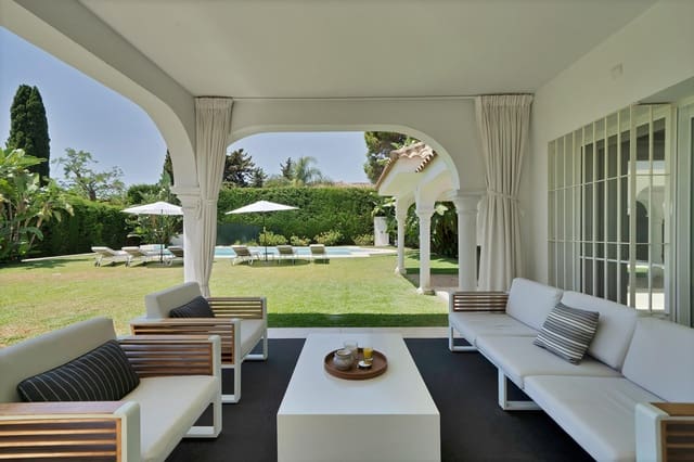 4 camera da letto Villa da affittare in El Paraiso, Estepona con piscina garage - 22.500 € (Rif: 9920621)