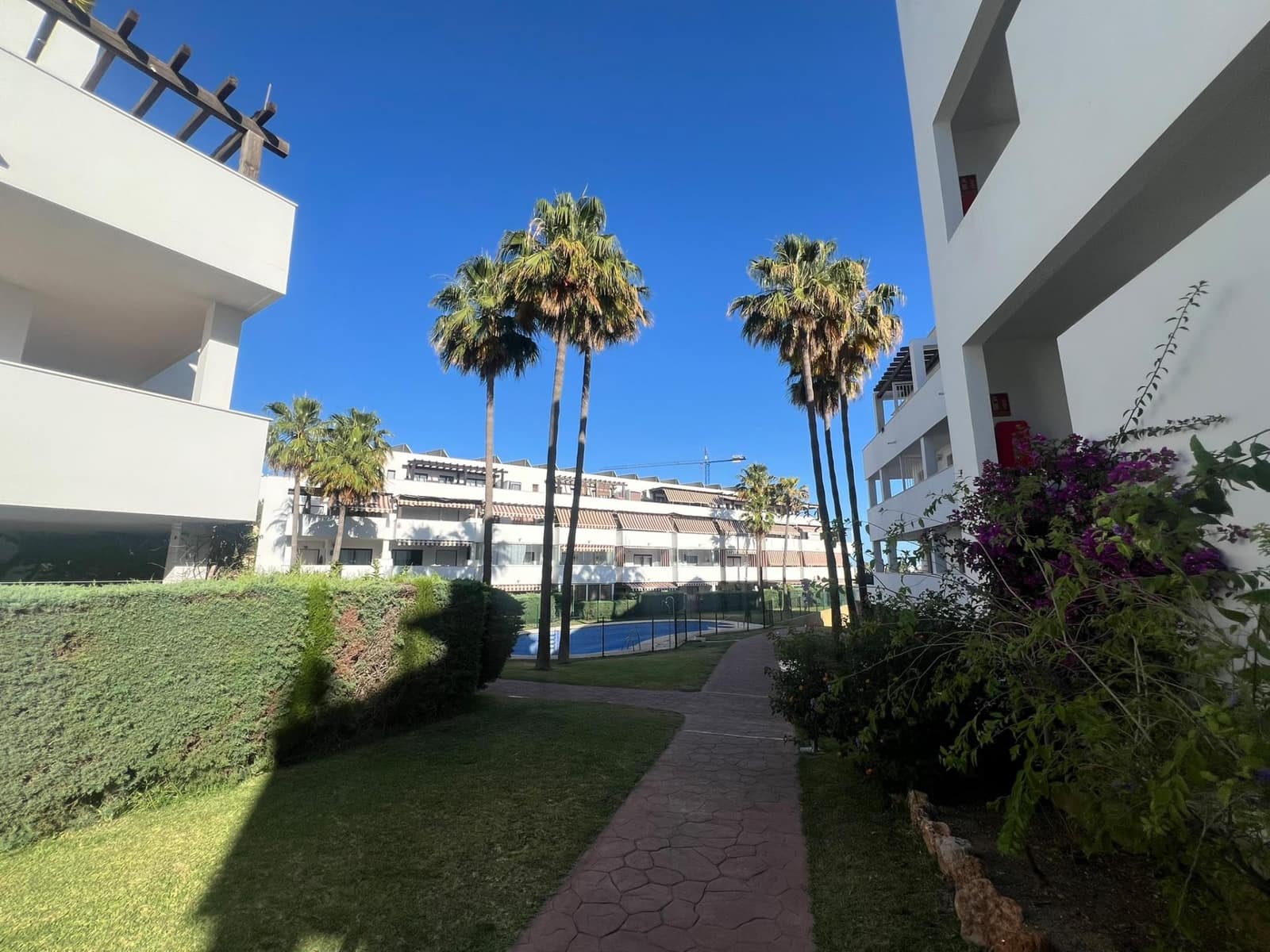 2 soverom Leilighet til salgs i Mijas Costa med garasje - € 318 000 (Ref: 9922531)