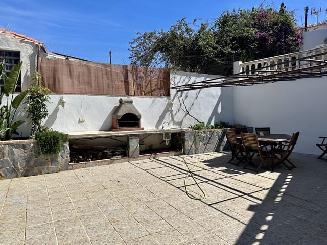 3 chambre Villa/Maison à vendre à Marbella avec piscine garage - 889 000 € (Ref: 9922532)
