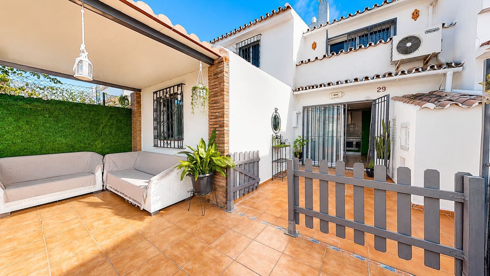 3 chambre Villa/Maison Mitoyenne à vendre à Atalaya-Isdabe avec piscine - 320 000 € (Ref: 9927642)