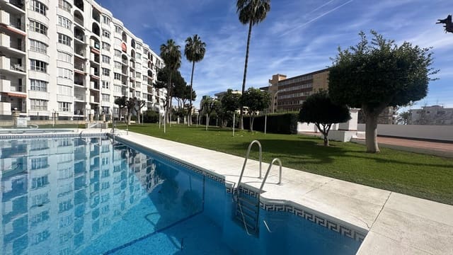 3 makuuhuone Huoneisto vuokrattavana paikassa Los Boliches , Fuengirola mukana uima-altaan 
autotalli - 2 000 € (Ref: 9929574)