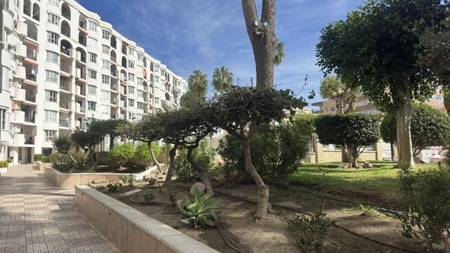 3 makuuhuone Huoneisto vuokrattavana paikassa Los Boliches , Fuengirola mukana uima-altaan 
autotalli - 2 000 € (Ref: 9929574)