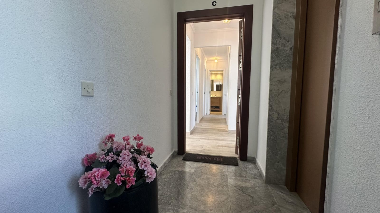 3 Zimmer Apartment zu vermieten in Fuengirola mit Pool Garage - 2.000 € (Ref: 9929574)
