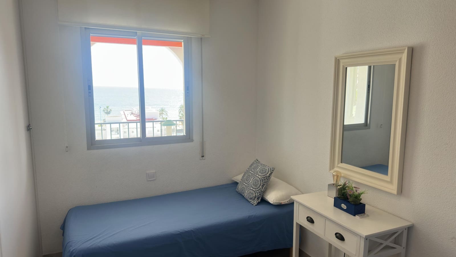3 Zimmer Apartment zu vermieten in Fuengirola mit Pool Garage - 2.000 € (Ref: 9929574)