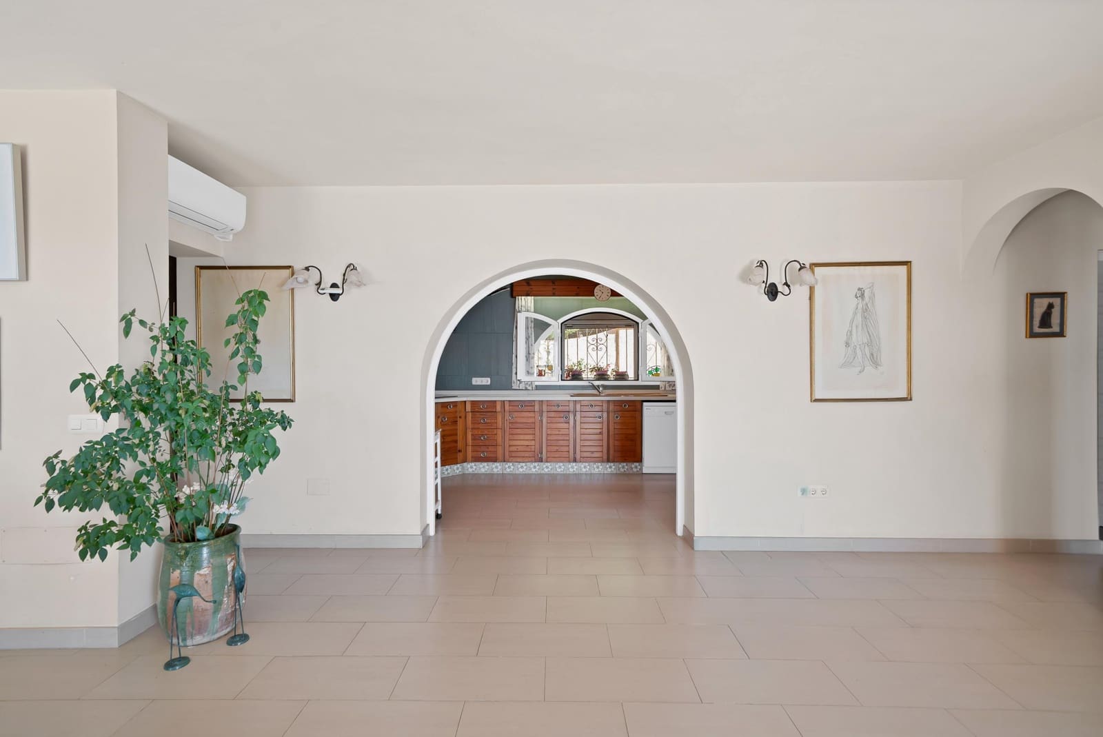 4 chambre Villa/Maison à vendre à Estepona avec piscine garage - 1 998 000 € (Ref: 9938381)