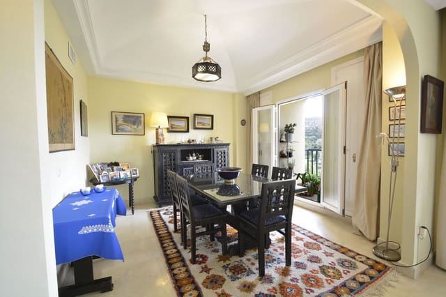 3 bedroom Penthouse for sale in Elviria, Marbella with pool garage - € 625,000 (Ref: 9948113)