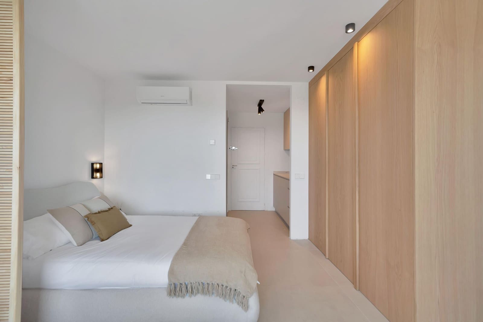 Studio till salu i Marbella med pool garage - 349 000 € (Ref: 9950006)
