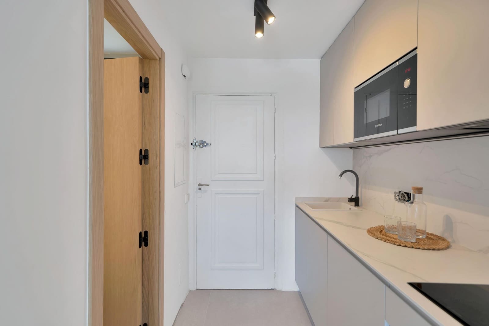 Studio till salu i Marbella med pool garage - 349 000 € (Ref: 9950006)