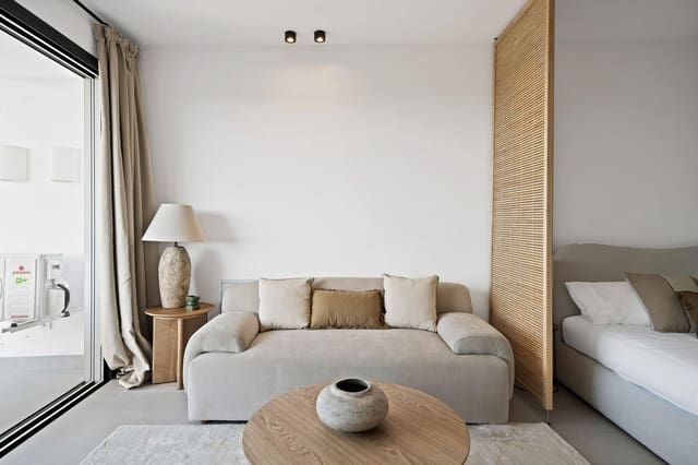 Studio til salgs i Marbella med svømmebasseng garasje - € 349 000 (Ref: 9950006)