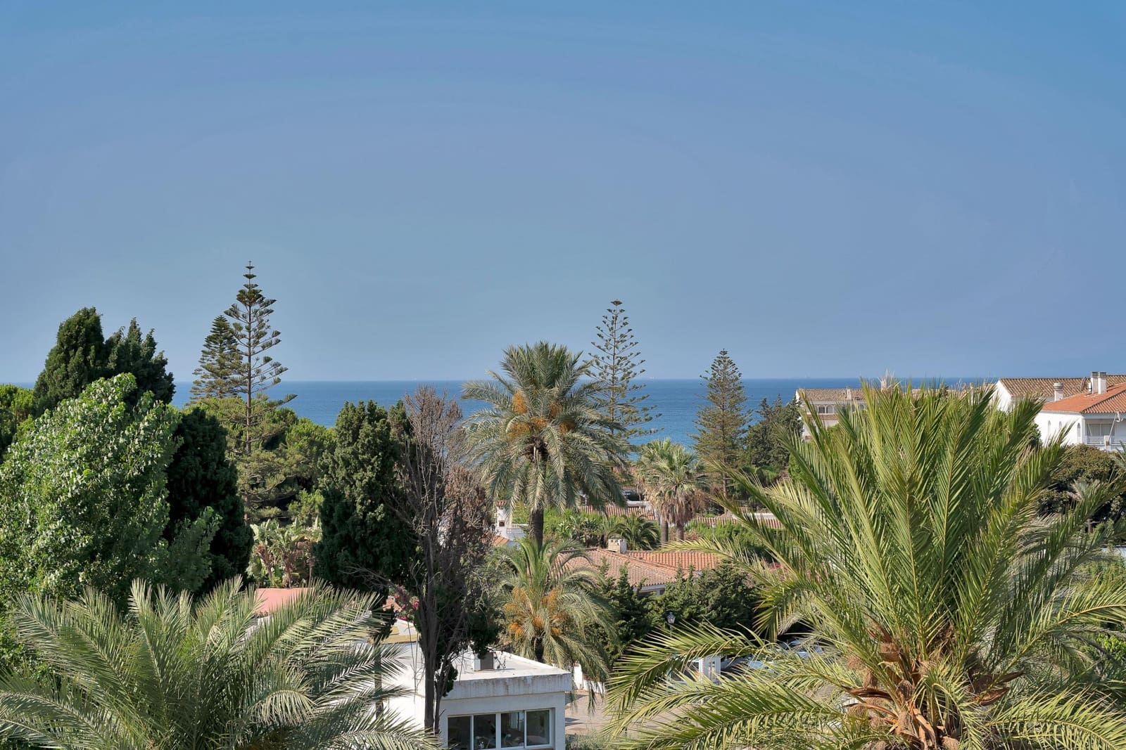 Studio till salu i Marbella med pool garage - 349 000 € (Ref: 9950006)