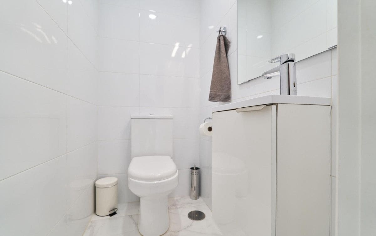 Apartamento de 2 habitaciones en Marbella en venta - 460.000 € (Ref: 9950007)