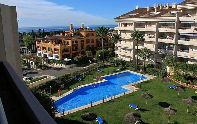 2 sovrum Lägenhet att hyra i Marbella med pool garage - 2 600 € (Ref: 9952802)
