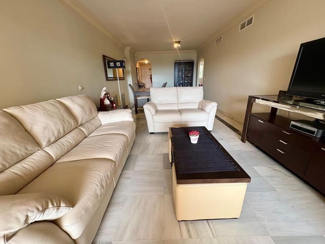 2 bedroom Apartment for rent in Marbella with pool garage - € 2,600 (Ref: 9952802)