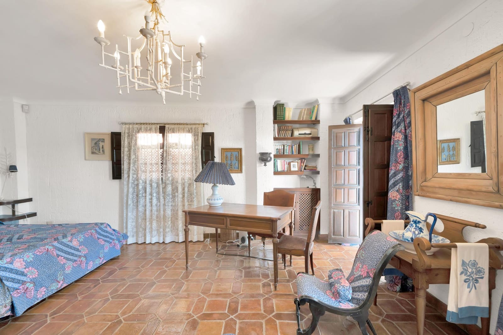 5 bedroom Villa for sale in Ronda with pool garage - € 1,160,000 (Ref: 9958131)