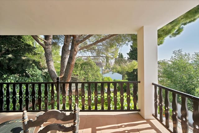 5 slaapkamer Villa te koop in Ronda met zwembad garage - € 1.160.000 (Ref: 9958131)