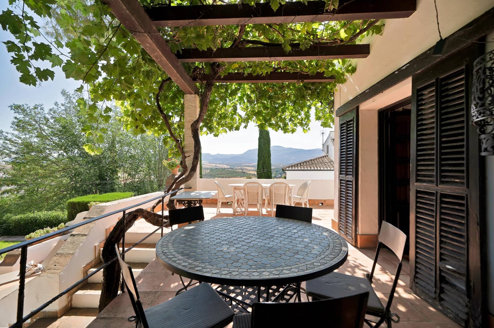5 bedroom Villa for sale in Ronda with pool garage - € 1,160,000 (Ref: 9958131)