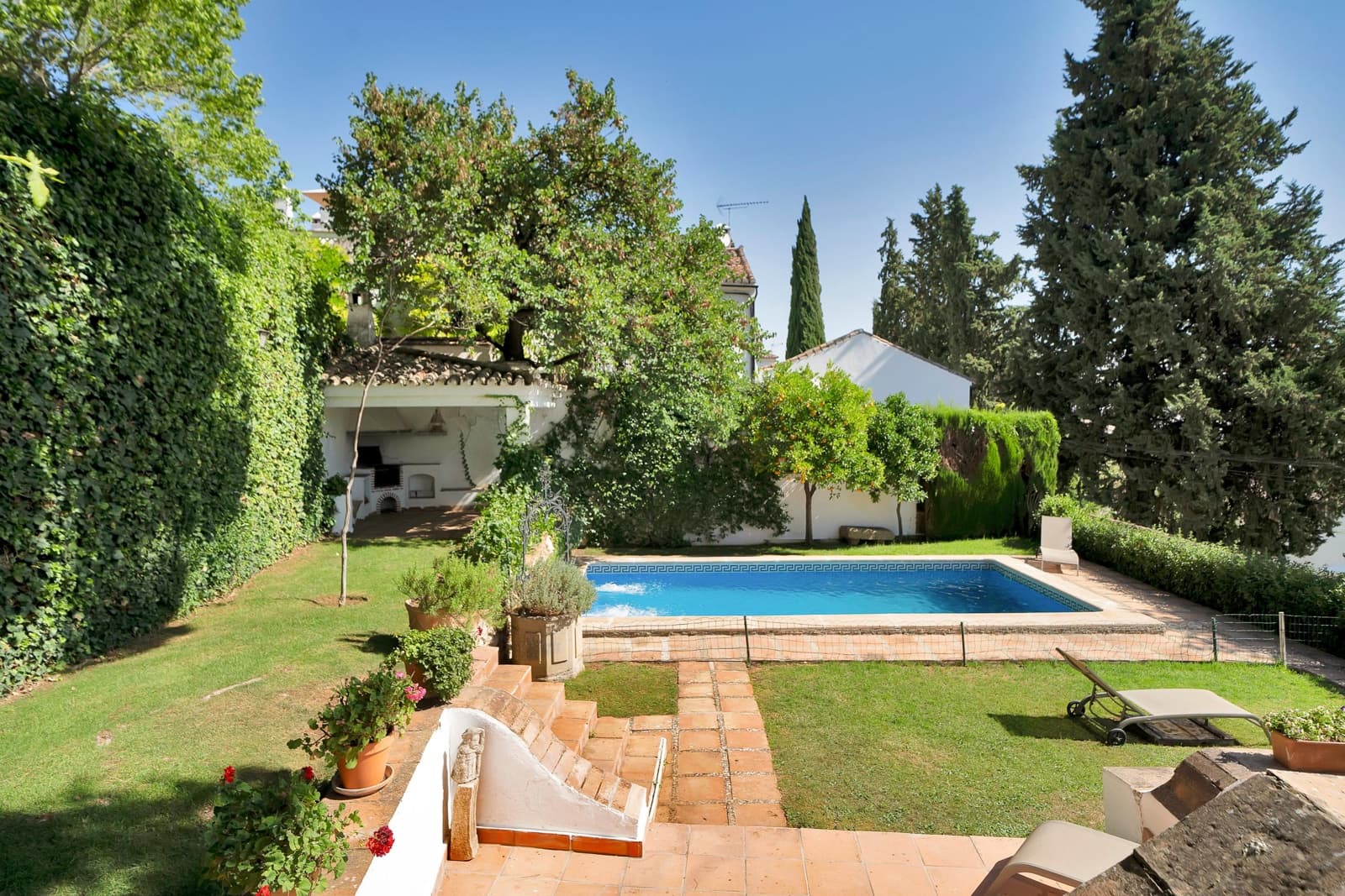 5 bedroom Villa for sale in Ronda with pool garage - € 1,160,000 (Ref: 9958131)