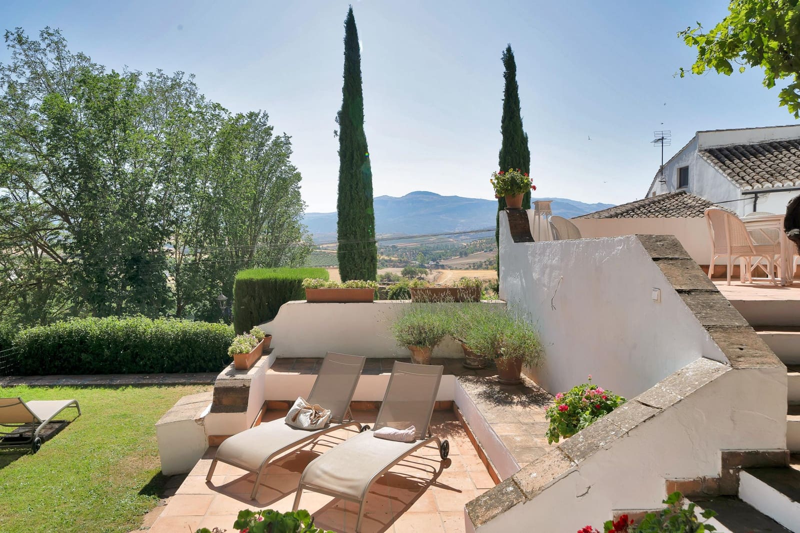 5 bedroom Villa for sale in Ronda with pool garage - € 1,160,000 (Ref: 9958131)