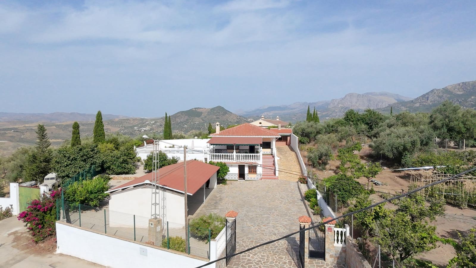 4 bedroom Finca/Country House for sale in Periana with pool garage - € 440,000 (Ref: 9963322)