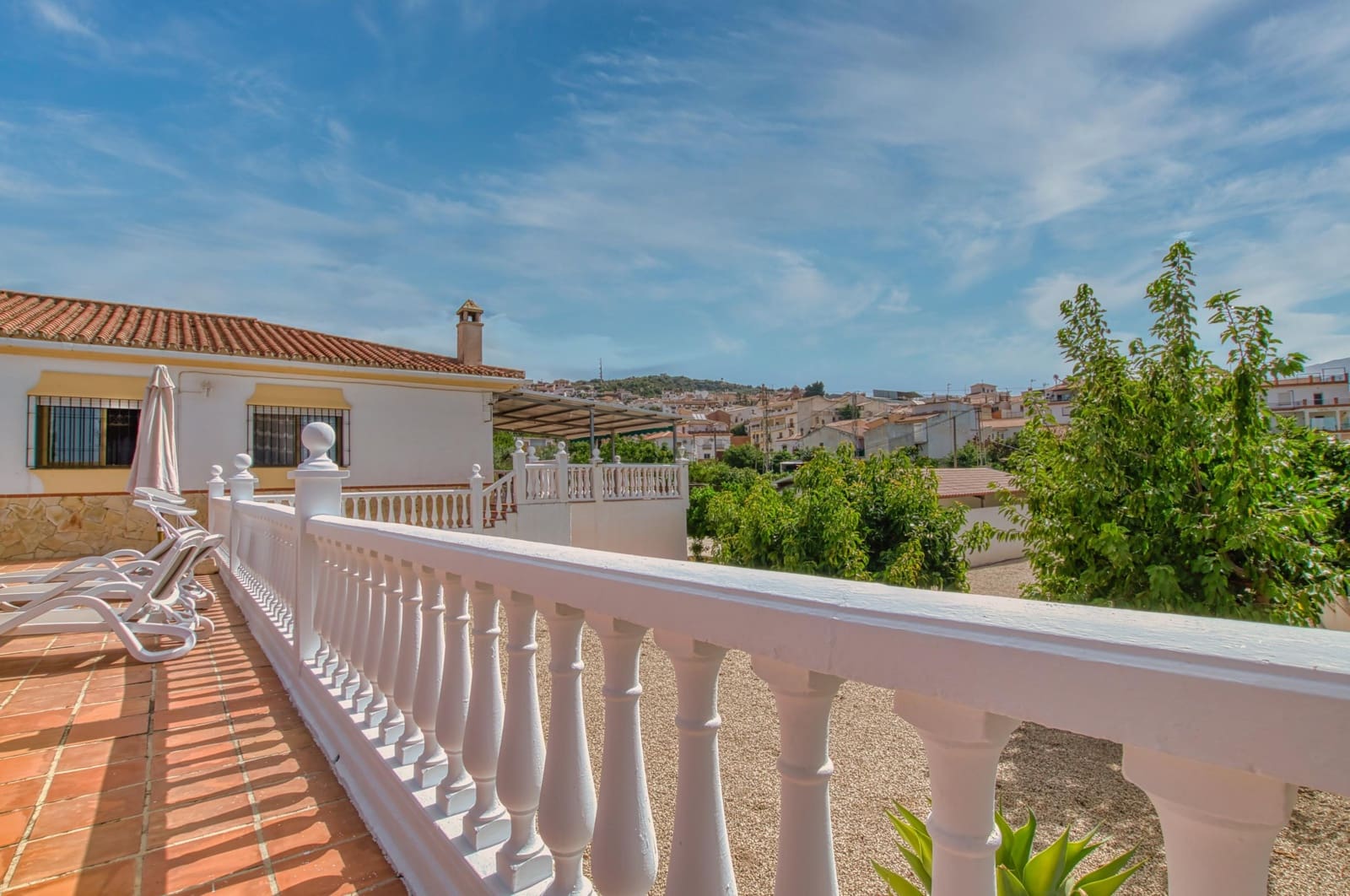 4 bedroom Finca/Country House for sale in Periana with pool garage - € 440,000 (Ref: 9963322)