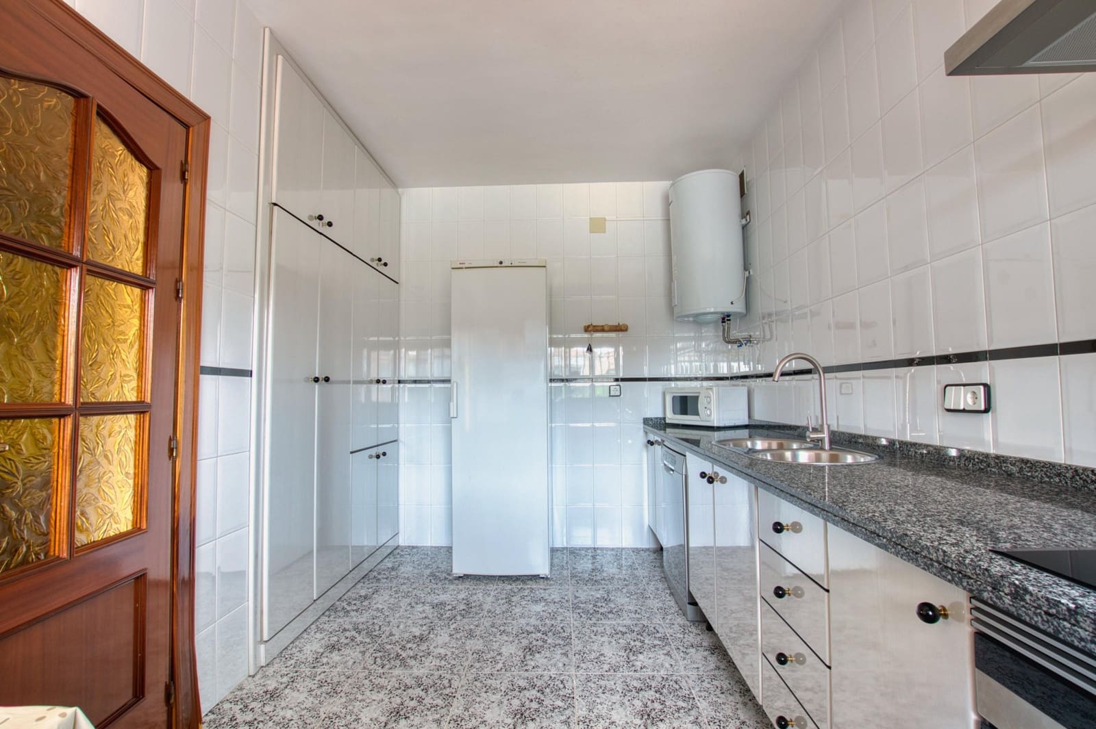 4 bedroom Finca/Country House for sale in Periana with pool garage - € 440,000 (Ref: 9963322)