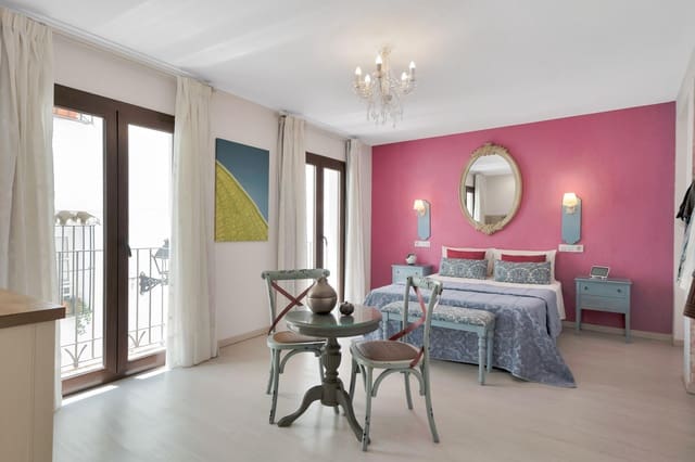4 chambre Hôtel à vendre à Marbella - 3 500 000 € (Ref: 9963325)