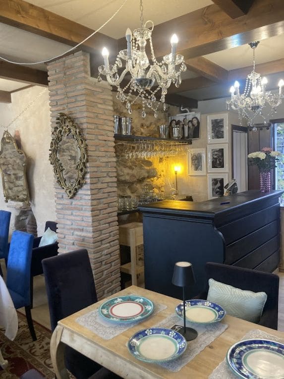 4 slaapkamer Hotel te koop in Marbella - € 3.500.000 (Ref: 9963325)