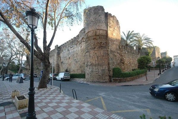 4 slaapkamer Hotel te koop in Marbella - € 3.500.000 (Ref: 9963325)
