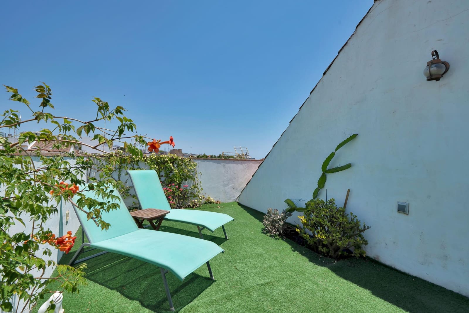 4 slaapkamer Hotel te koop in Marbella - € 3.500.000 (Ref: 9963325)