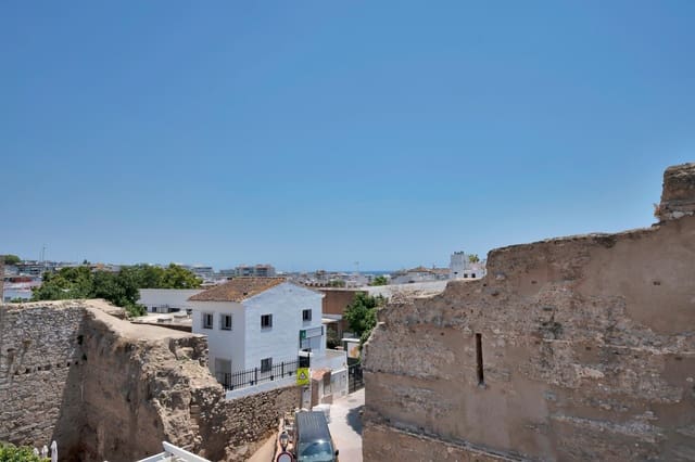 4 slaapkamer Hotel te koop in Marbella met zwembad - € 3.300.000 (Ref: 9963325)