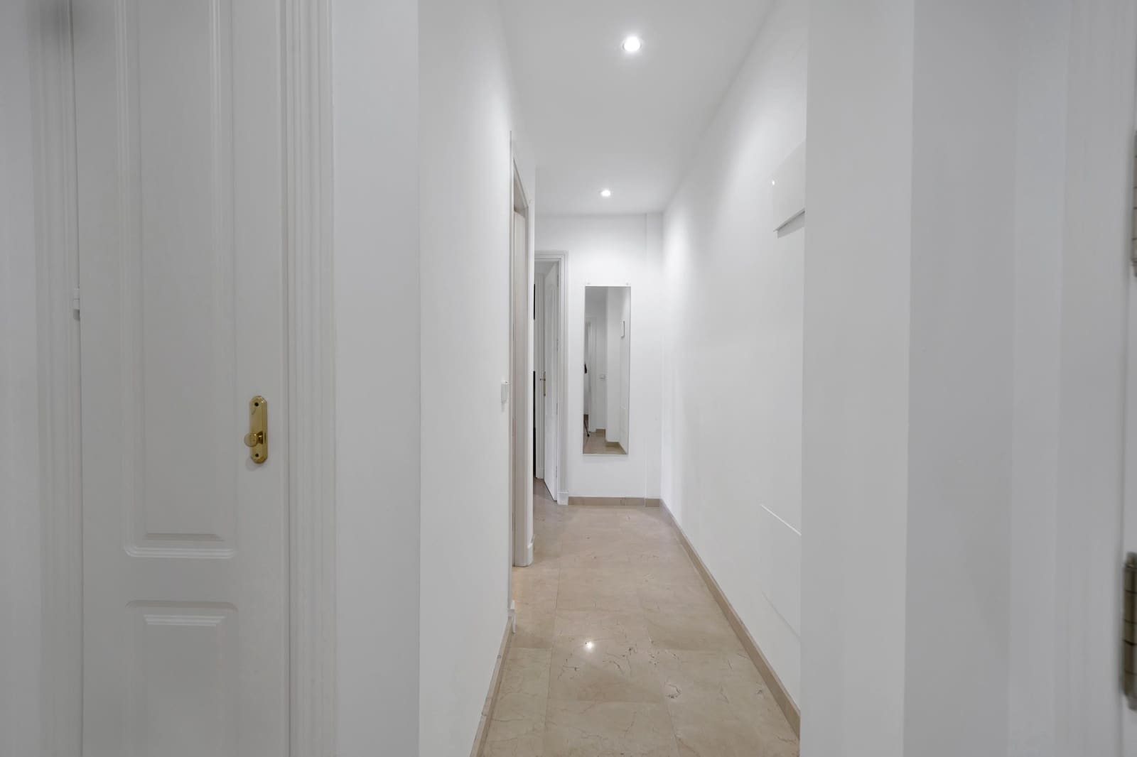 2 Zimmer Apartment zu verkaufen in Manilva mit Pool Garage - 360.000 € (Ref: 9973518)