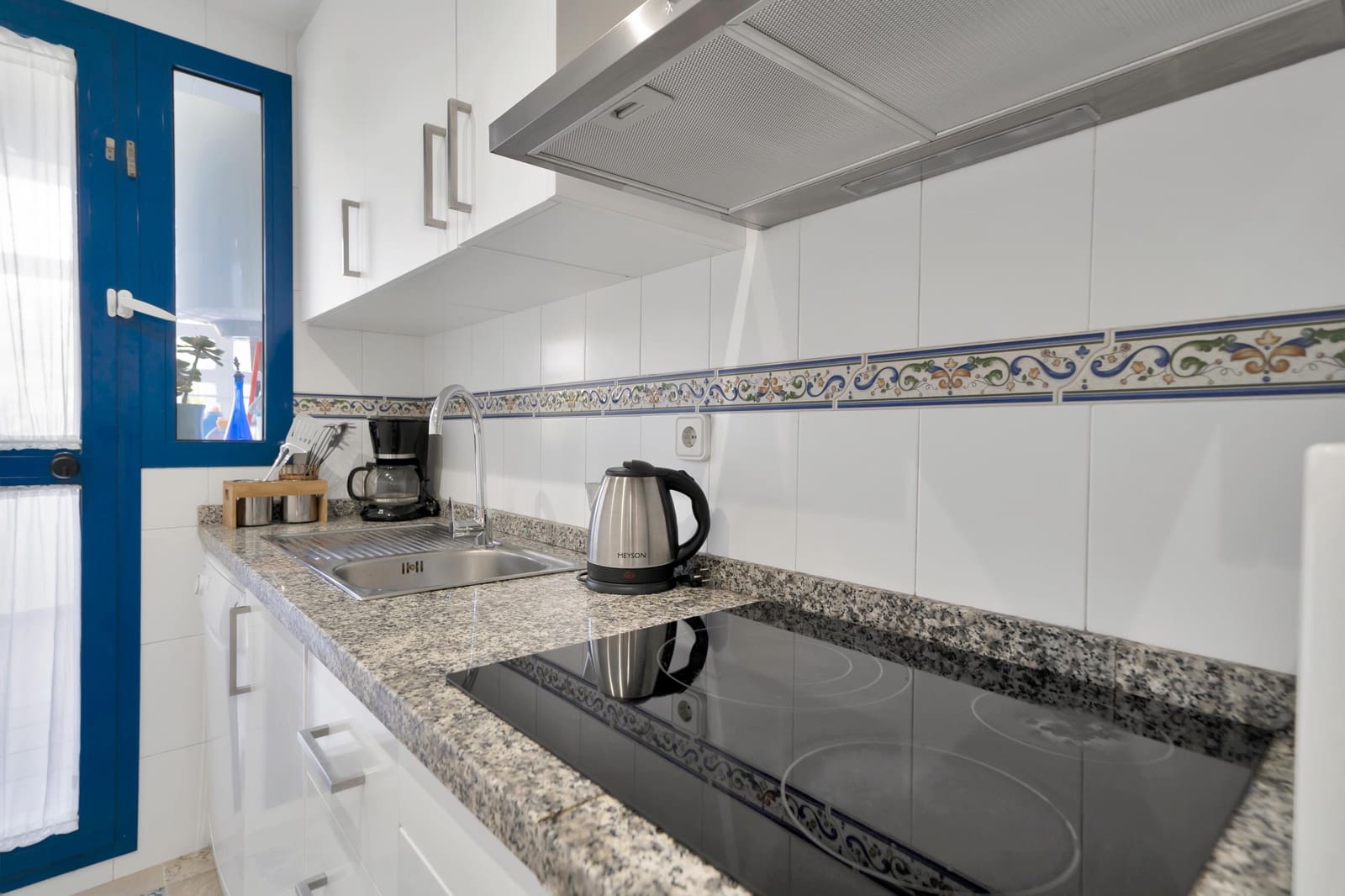 2 Zimmer Apartment zu verkaufen in Manilva mit Pool Garage - 360.000 € (Ref: 9973518)