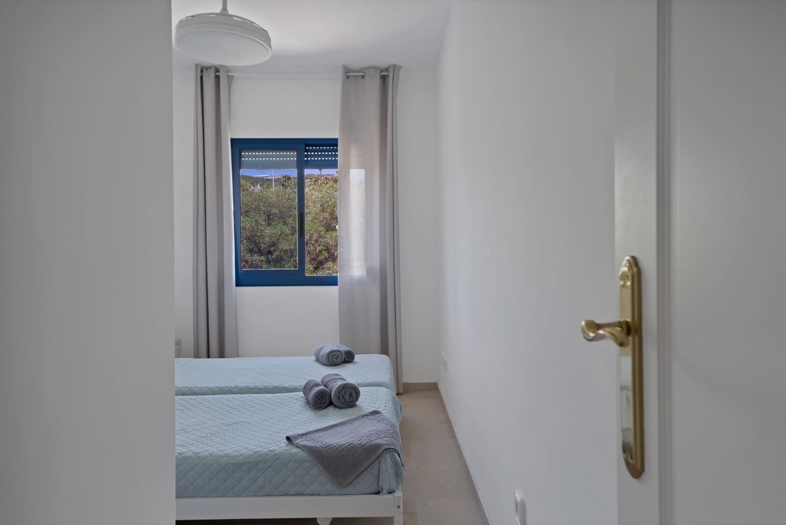 2 quarto Apartamento para venda em Manilva com piscina garagem - 360 000 € (Ref: 9973518)