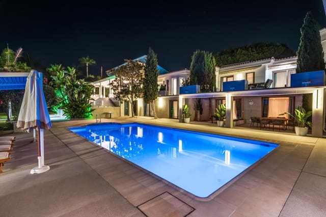 6 sovrum Villa till salu i Guadalmina Alta, Marbella med pool - 8 950 000 € (Ref: 9977481)