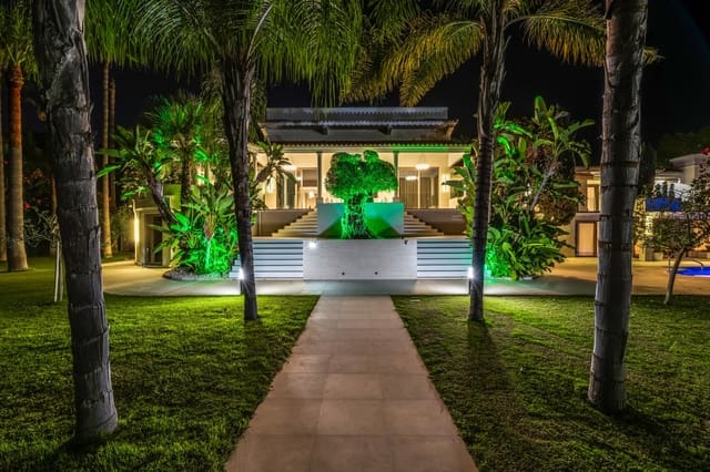 6 sovrum Villa till salu i Guadalmina Alta, Marbella med pool - 8 950 000 € (Ref: 9977481)