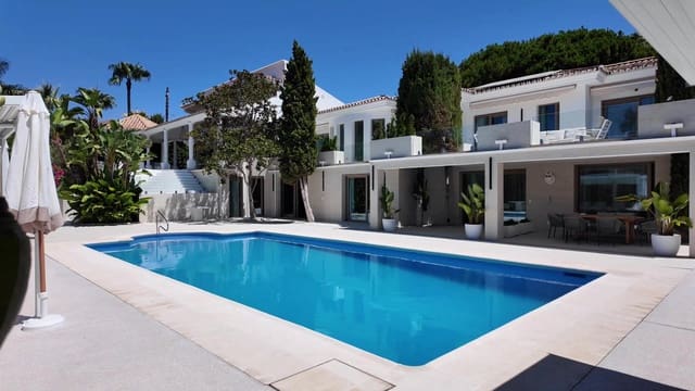 6 bedroom Villa for sale in Guadalmina Baja, Marbella with pool - € 8,950,000 (Ref: 9977481)