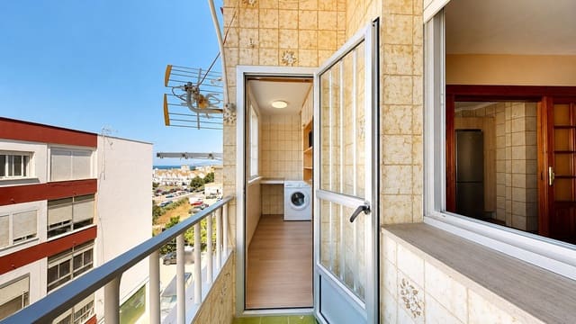 Apartamento de 3 habitaciones en Tarifa en venta - 299.000 € (Ref: 9986986)