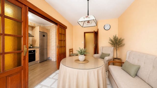 Apartamento de 3 habitaciones en Tarifa en venta - 299.000 € (Ref: 9986986)