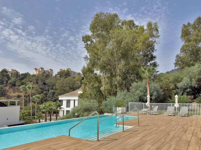 2 soverom Leilighet til salgs i La Quinta, Benahavís med svømmebasseng garasje - € 799 000 (Ref: 9986987)