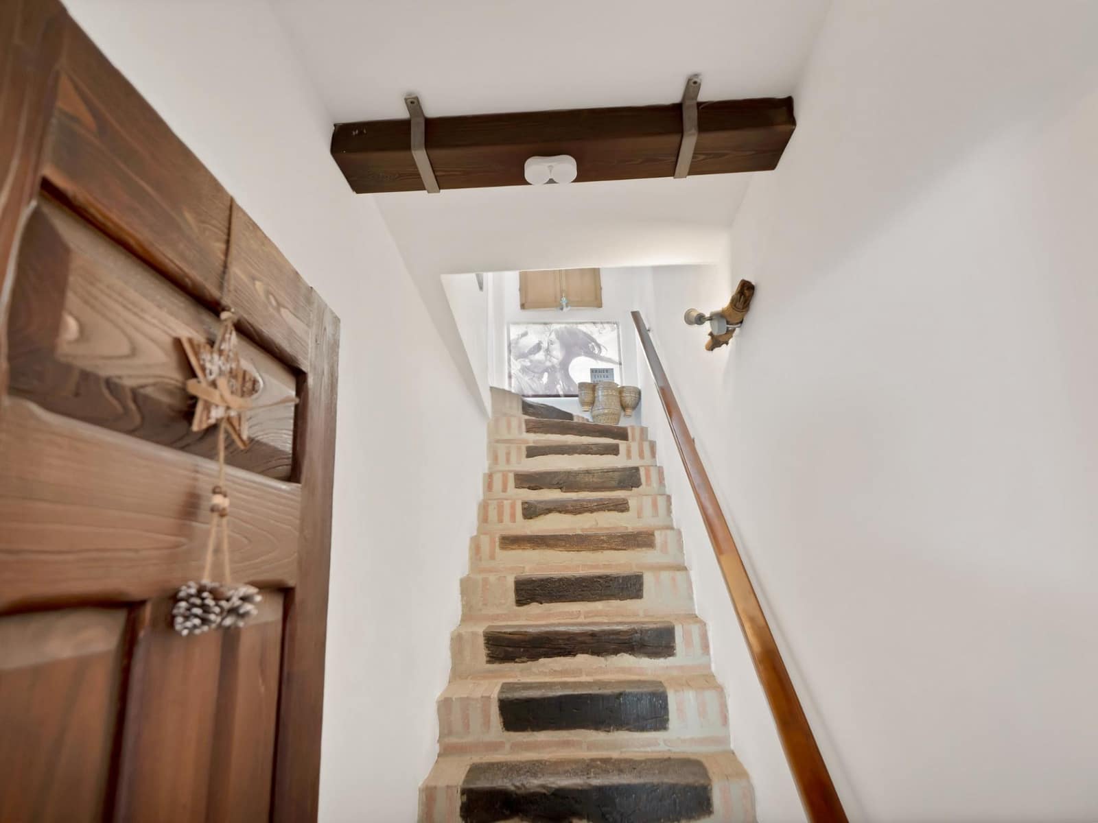6 soveværelse Villa til salg i Ojen med garage - € 680.000 (Ref: 9990874)
