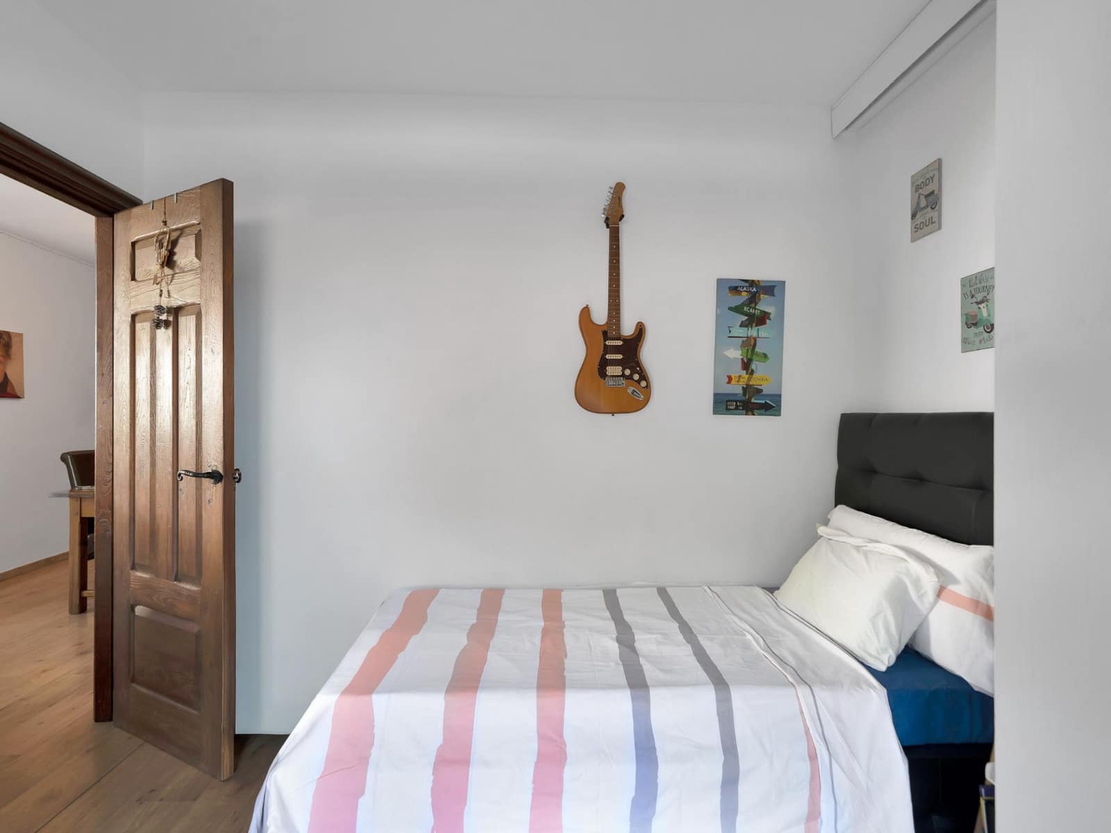 6 soveværelse Villa til salg i Ojen med garage - € 680.000 (Ref: 9990874)