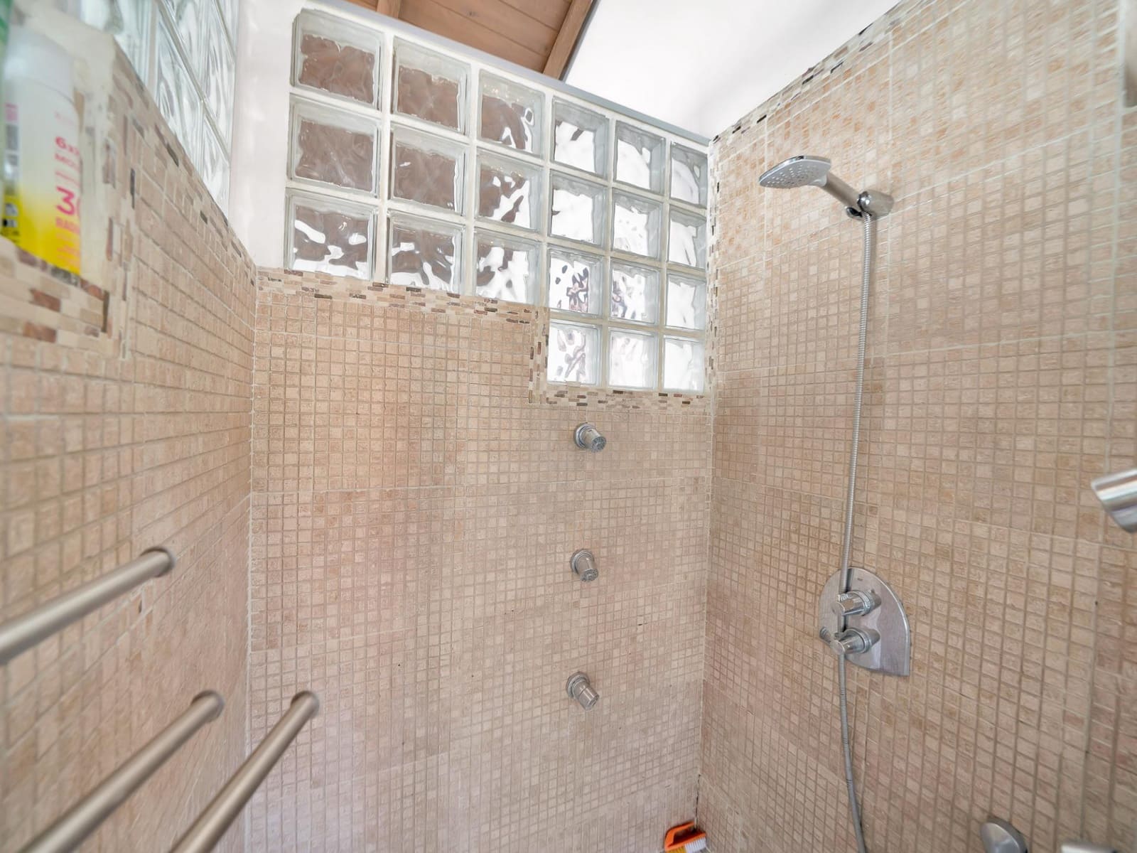 6 soveværelse Villa til salg i Ojen med garage - € 680.000 (Ref: 9990874)