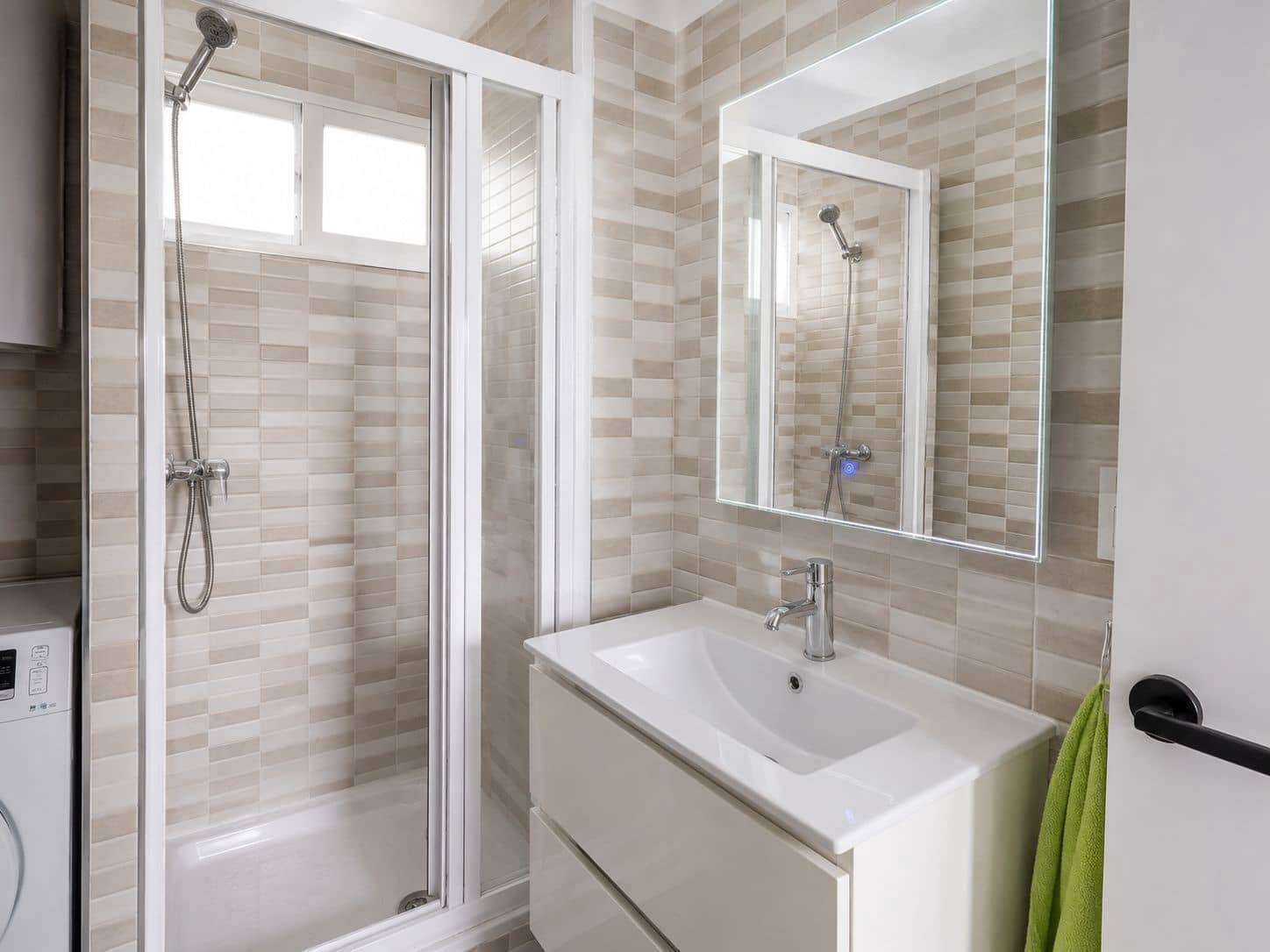 2 soverom Leilighet til salgs i Benalmadena med svømmebasseng garasje - € 350 000 (Ref: 9997240)
