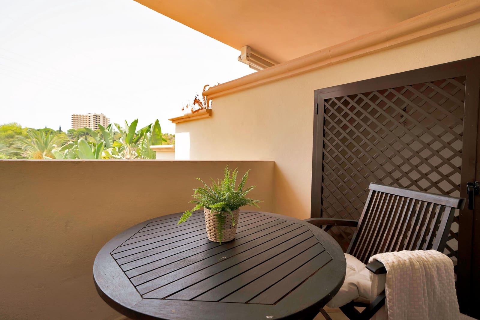 3 bedroom Apartment for rent in Rio Real with pool garage - € 2,000 (Ref: 9998938)