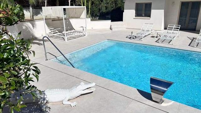 4 soveværelse Villa til salg i Santa Ponsa, Calvià med swimmingpool garage - € 2.600.000 (Ref: 10154017)