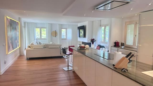 4 soveværelse Villa til salg i Santa Ponsa, Calvià med swimmingpool garage - € 2.600.000 (Ref: 10154017)