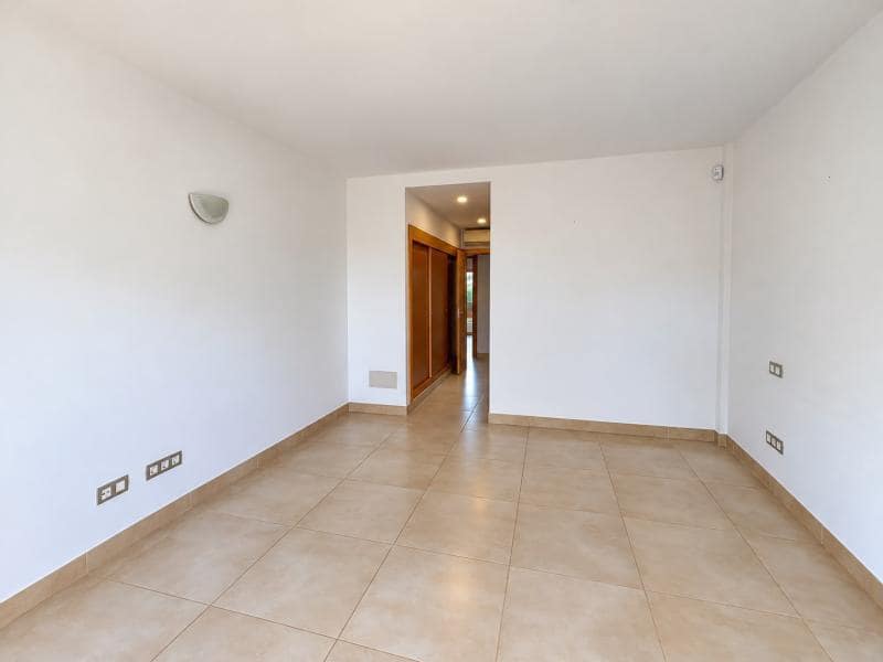 4 chambre Appartement à vendre à Santa Ponsa avec piscine garage - 990 000 € (Ref: 10165393)
