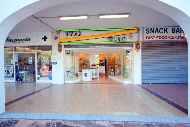 Commerciale in vendita in Santa Ponsa - 130.000 € (Rif: 1717689)
