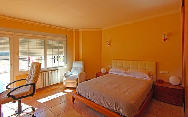 5 sypialnia Willa na sprzedaż w Santa Ponsa, Calvià - 2 795 000 € (Ref: 2214951)